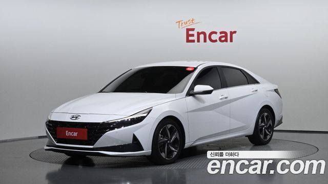 Hyundai AVANTE 2022 — photo 1