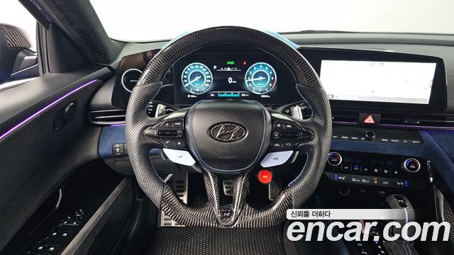 Hyundai AVANTE 2022 — photo 19