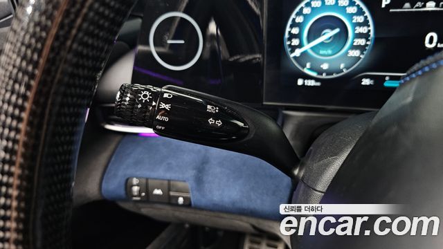 Hyundai AVANTE 2022 — photo 23