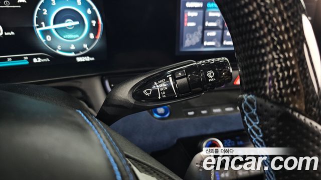 Hyundai AVANTE 2022 — photo 24