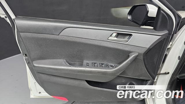 Hyundai Sonata 2019 — photo 14