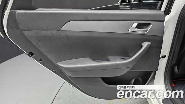 Hyundai Sonata 2019 — photo 15
