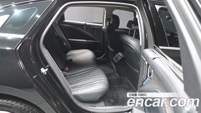 Kia K8 2025 — photo 18