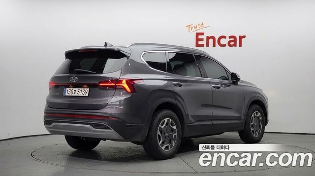 Hyundai Santafe 2023 — photo 2