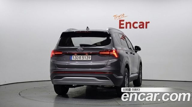 Hyundai Santafe 2023 — photo 4