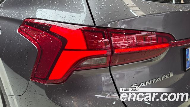 Hyundai Santafe 2023 — photo 9