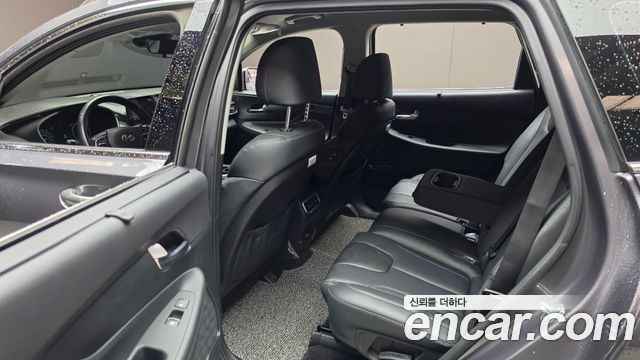 Hyundai Santafe 2023 — photo 16