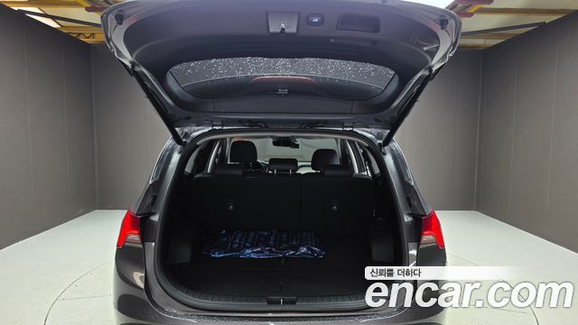 Hyundai Santafe 2023 — photo 33