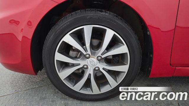 Hyundai Accent 2014 — photo 5