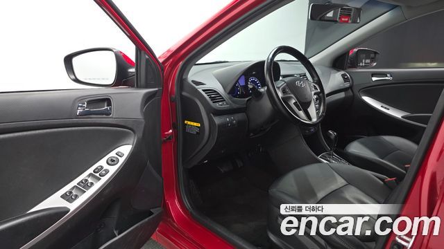 Hyundai Accent 2014 — photo 13