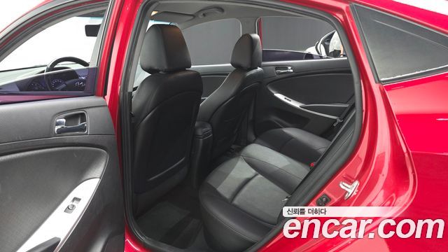Hyundai Accent 2014 — photo 18