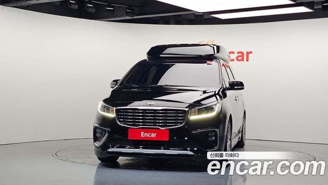 Kia Canival 2019 — photo 3