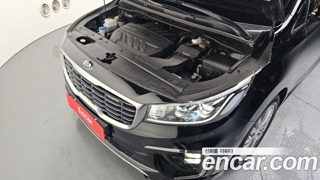 Kia Canival 2019 — photo 6