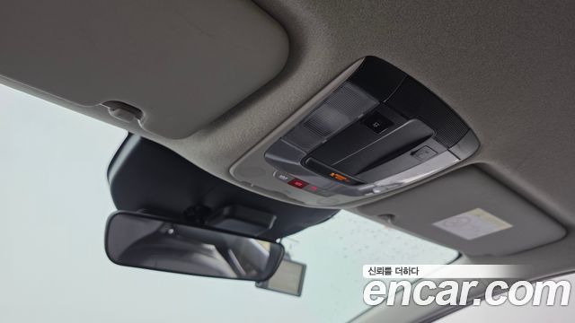Kia Niro 2023 — photo 17