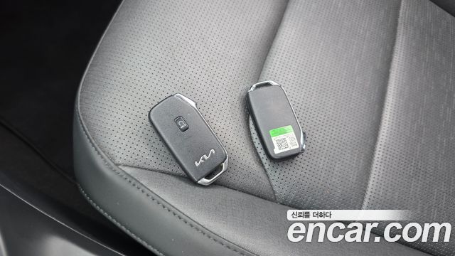 Kia Niro 2023 — photo 19