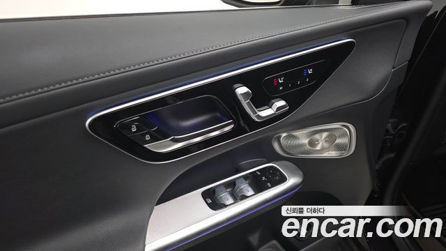 Mercedes-Benz GLC-Class 2025 — photo 29