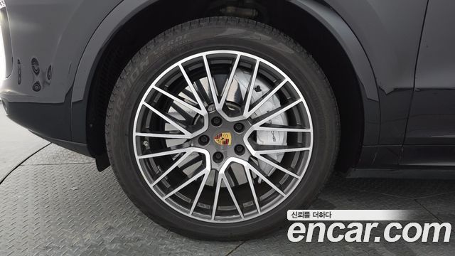 Porsche Cayenne 2019 — photo 5
