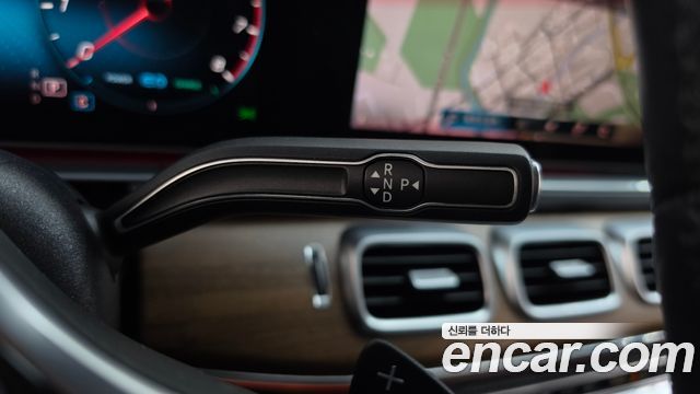 Mercedes-Benz GLE-Class 2019 — photo 9