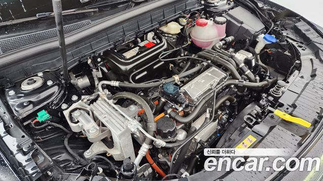 Mercedes-Benz EQB 2023 — photo 6