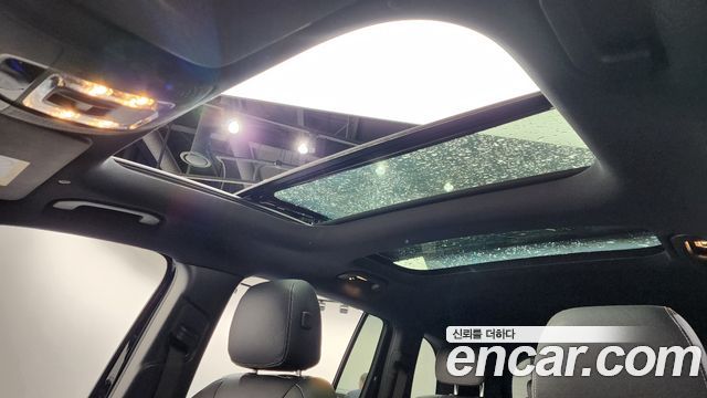 Mercedes-Benz EQB 2023 — photo 19