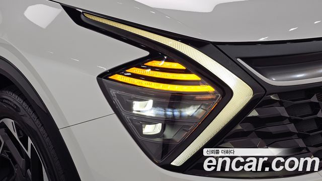 Kia Sportage 2022 — photo 8