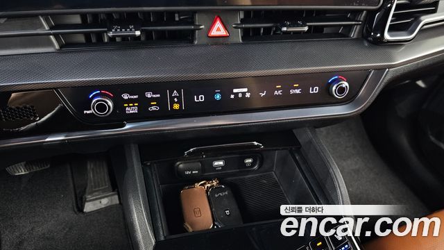 Kia Sportage 2022 — photo 28