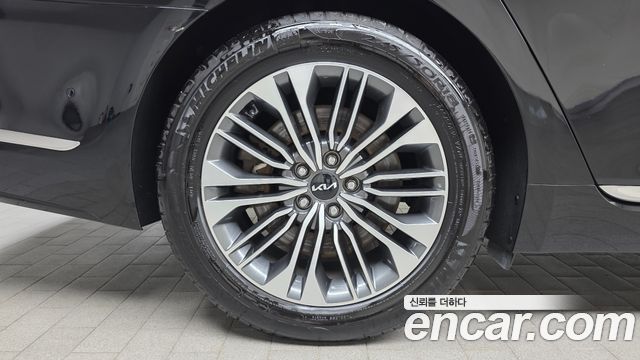 Kia K9 2022 — photo 5