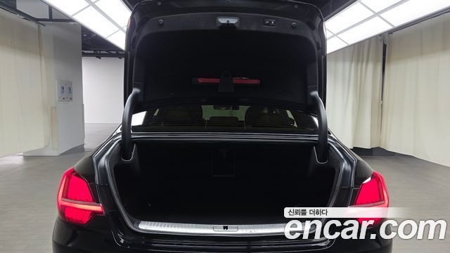 Kia K9 2022 — photo 22