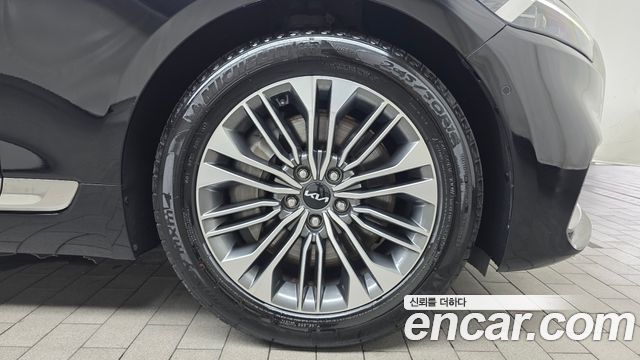 Kia K9 2022 — photo 7