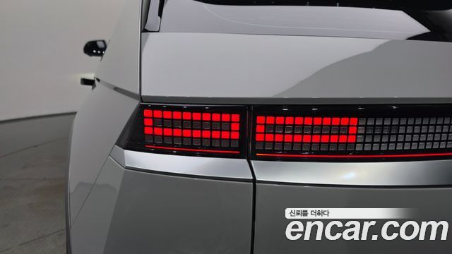 Hyundai Ioniq5 2024 — photo 9