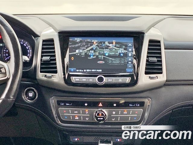 KG Mobility Rexton 2018 — photo 11