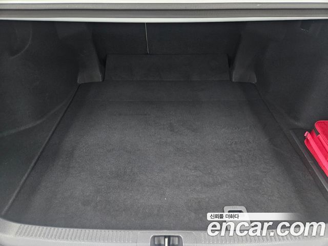 Toyota Camry 2025 — photo 16