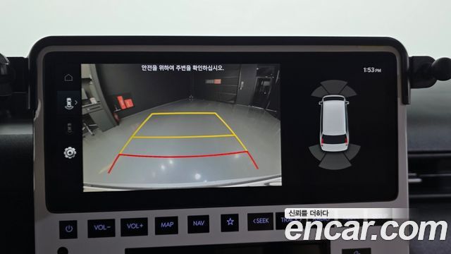 Hyundai Staria 2025 — photo 21