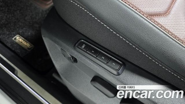 Volkswagen Tiguan 2023 — photo 15