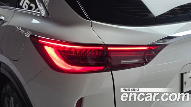 Infiniti QX50 2019 — photo 9