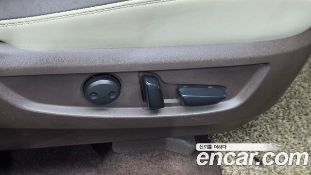 Infiniti QX50 2019 — photo 31