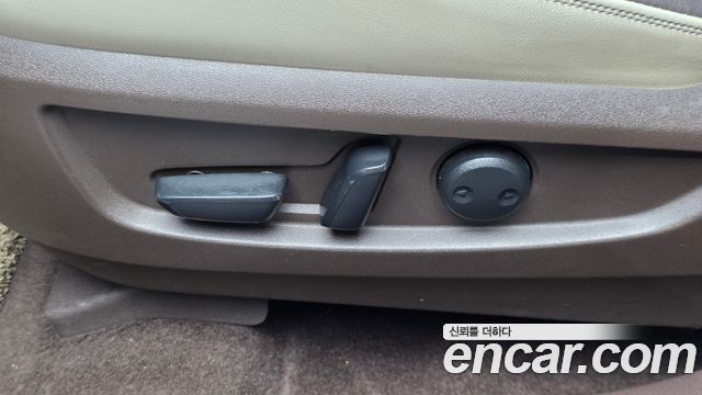Infiniti QX50 2019 — photo 32