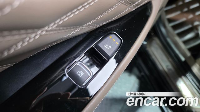 Kia K8 2022 — photo 31
