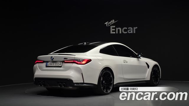 BMW M4 2024 — photo 2