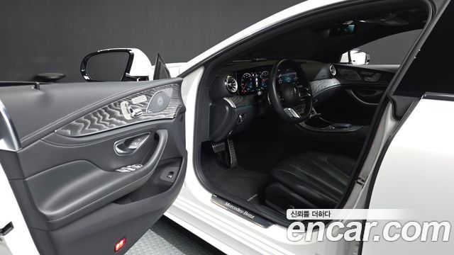 Mercedes-Benz CLS-Class 2023 — photo 13