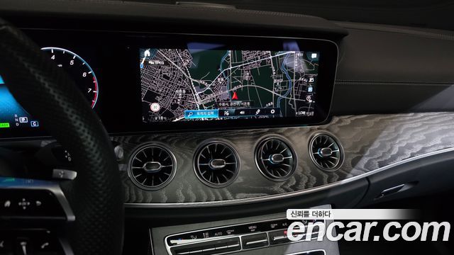 Mercedes-Benz CLS-Class 2023 — photo 20