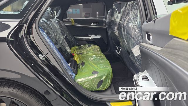 Kia K5 2027 — photo 18