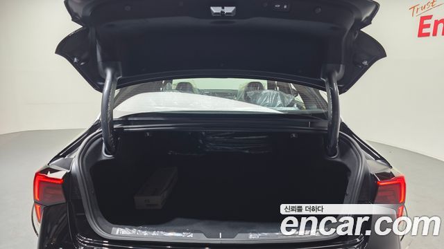 Kia K5 2027 — photo 26