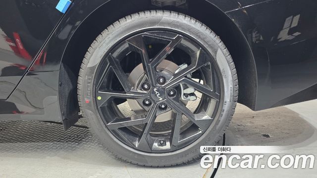 Kia K5 2027 — photo 7