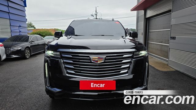 Cadillac Escalade 2022 — photo 3