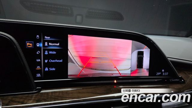 Cadillac Escalade 2022 — photo 21
