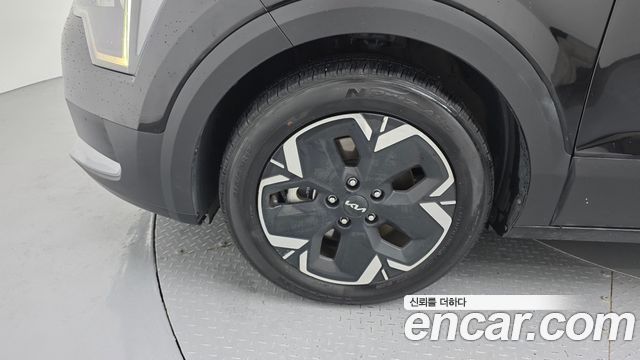 Kia Niro 2023 — photo 5