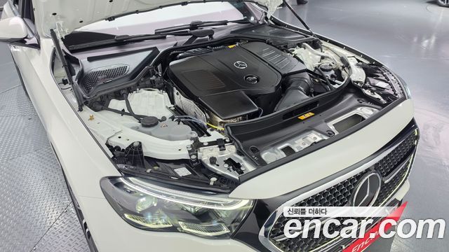 Mercedes-Benz E-Class 2024 — photo 6