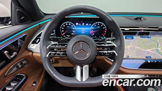 Mercedes-Benz E-Class 2024 — photo 18