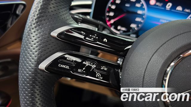 Mercedes-Benz E-Class 2024 — photo 21